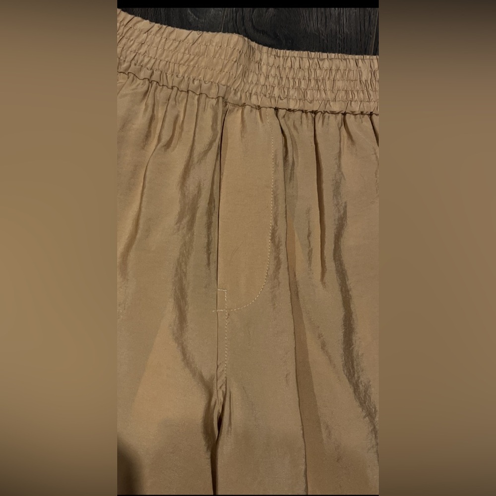 NWT For The Republic Tan Elastic Waist Wide Leg Pants Size Medium - Picture 7 of 14